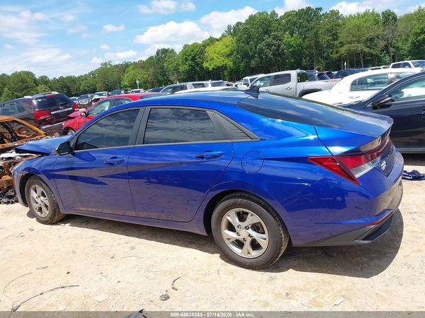 2023 HYUNDAI ELANTRA SE