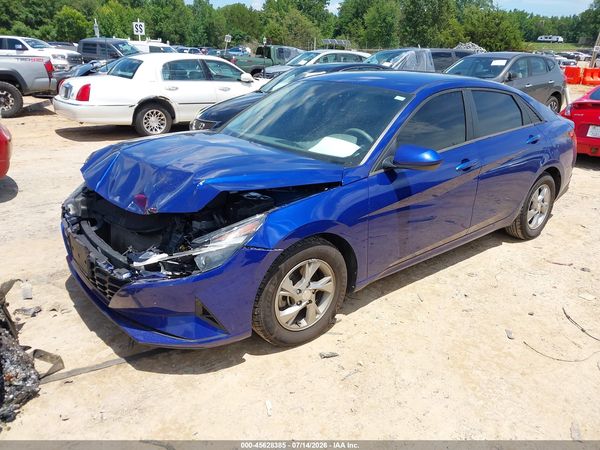 2023 HYUNDAI ELANTRA SE