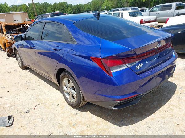 2023 HYUNDAI ELANTRA SE