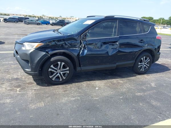 2018 TOYOTA RAV4 LE
