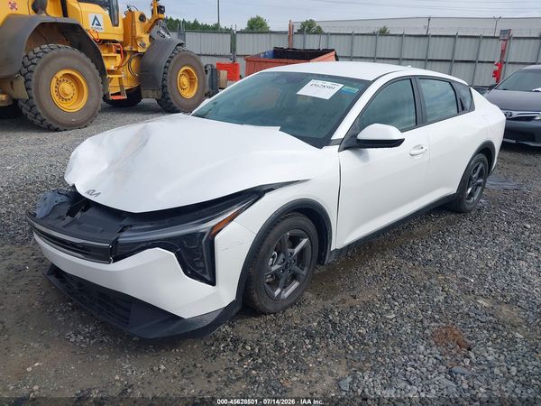 2025 KIA K4 LXS
