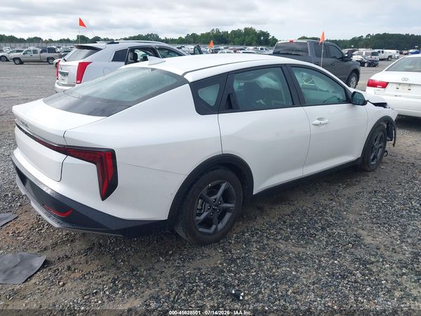 2025 KIA K4 LXS