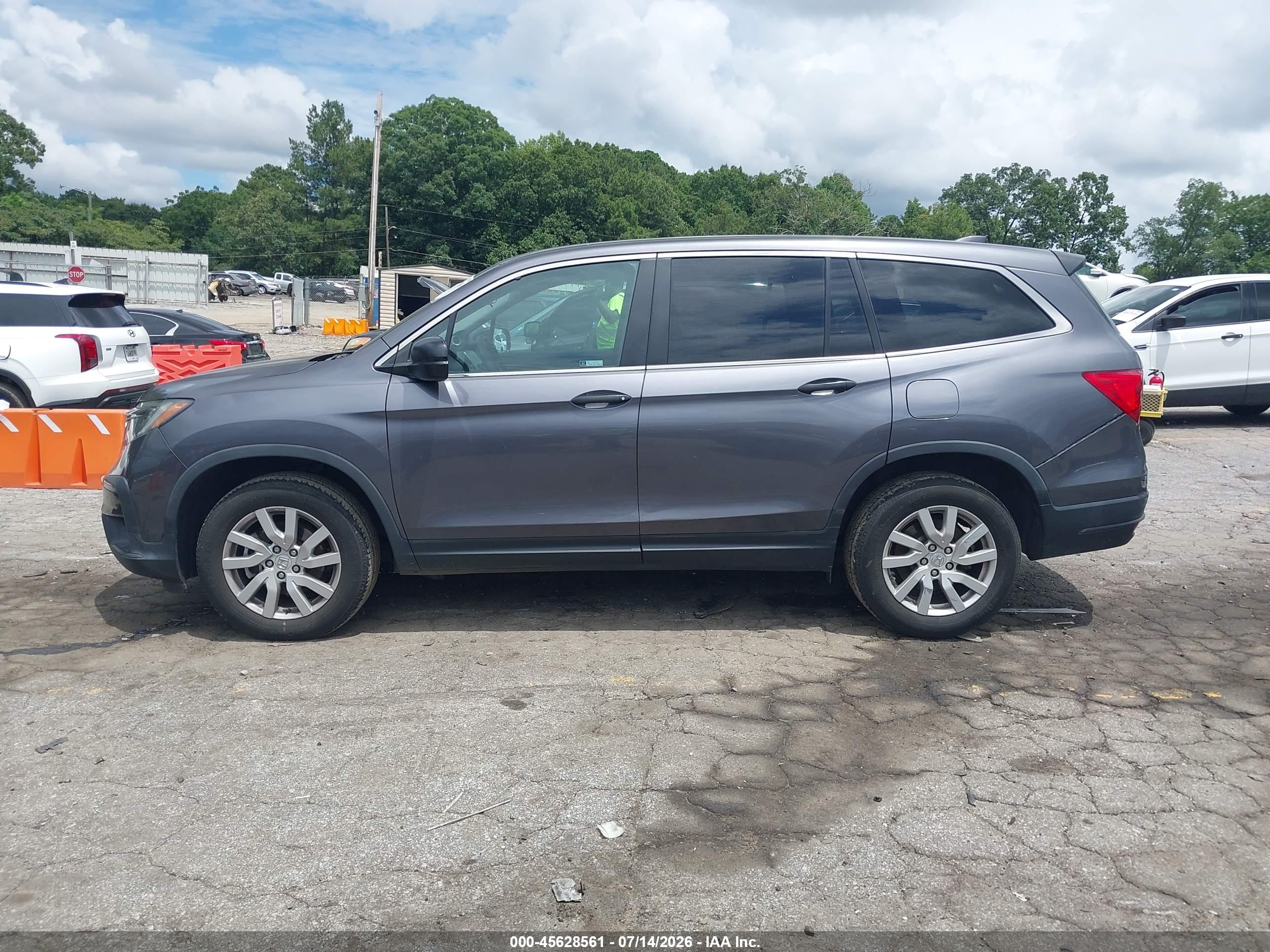 2020 HONDA PILOT 2WD LX