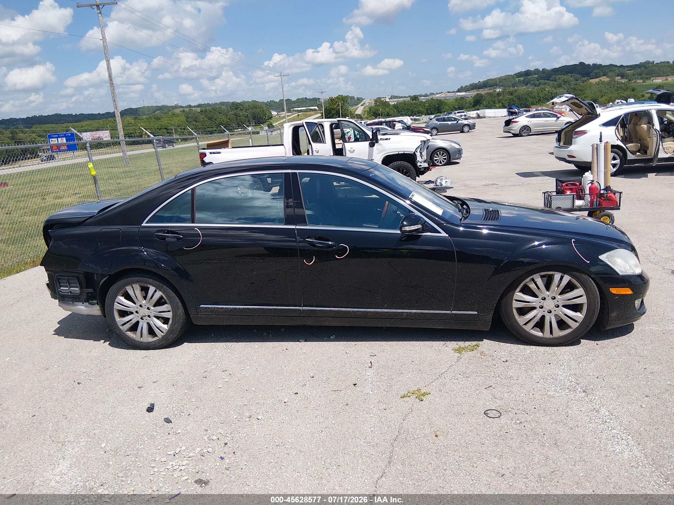 2009 MERCEDES-BENZ S 550 S550 4-MATIC