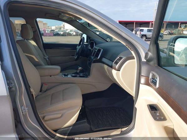2018 JEEP GRAND CHEROKEE LAREDO E 4X4