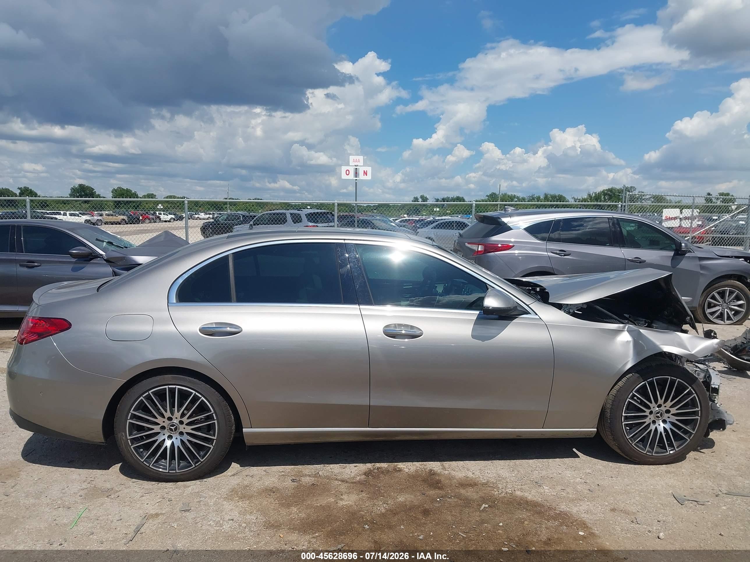 2022 MERCEDES-BENZ C 300 SEDAN