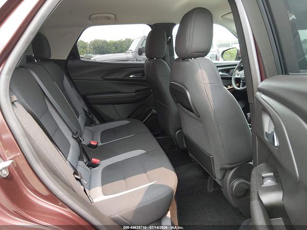 2023 CHEVROLET TRAILBLAZER AWD LT — I8