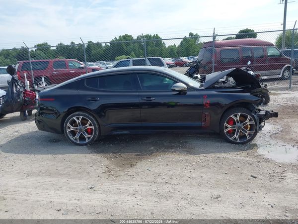 2020 KIA STINGER GT