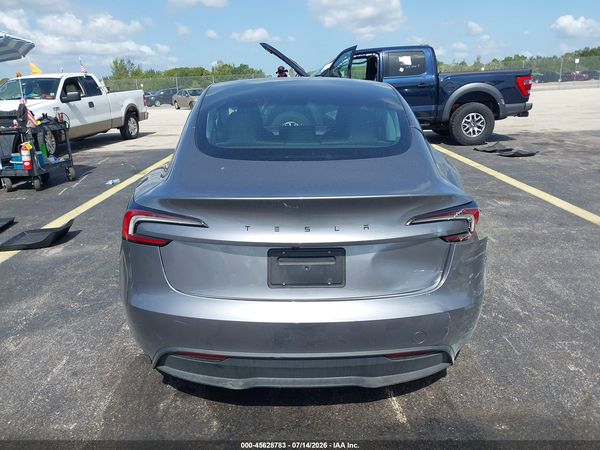 2026 TESLA MODEL 3