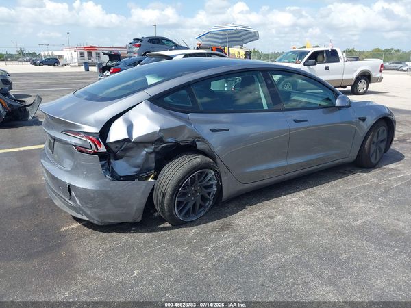 2026 TESLA MODEL 3