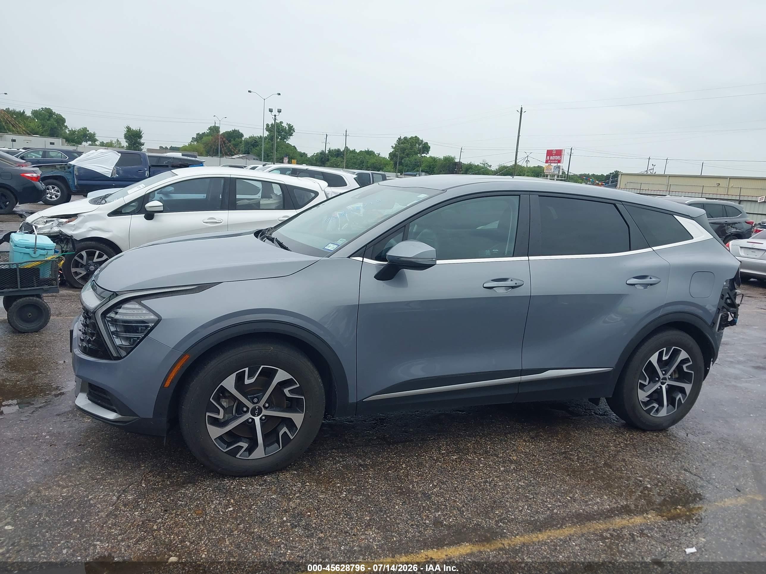2024 KIA SPORTAGE EX