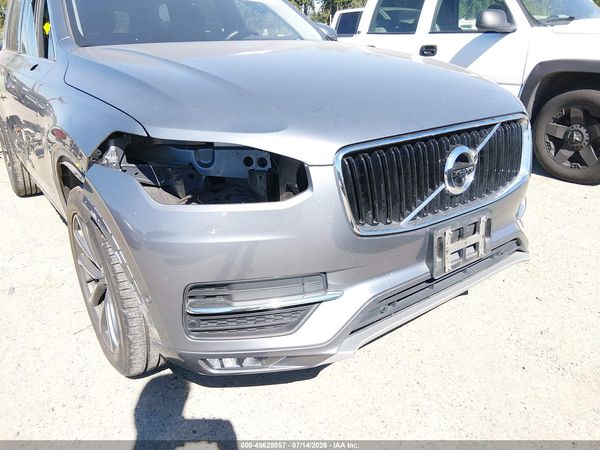 2017 VOLVO XC90 T6 MOMENTUM