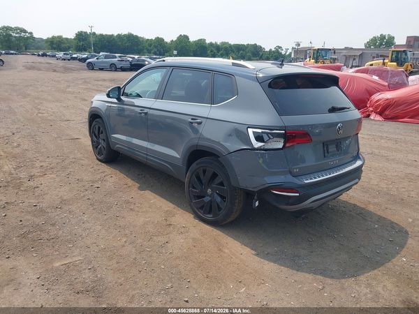 2024 VOLKSWAGEN TAOS 1.5T SE — I3