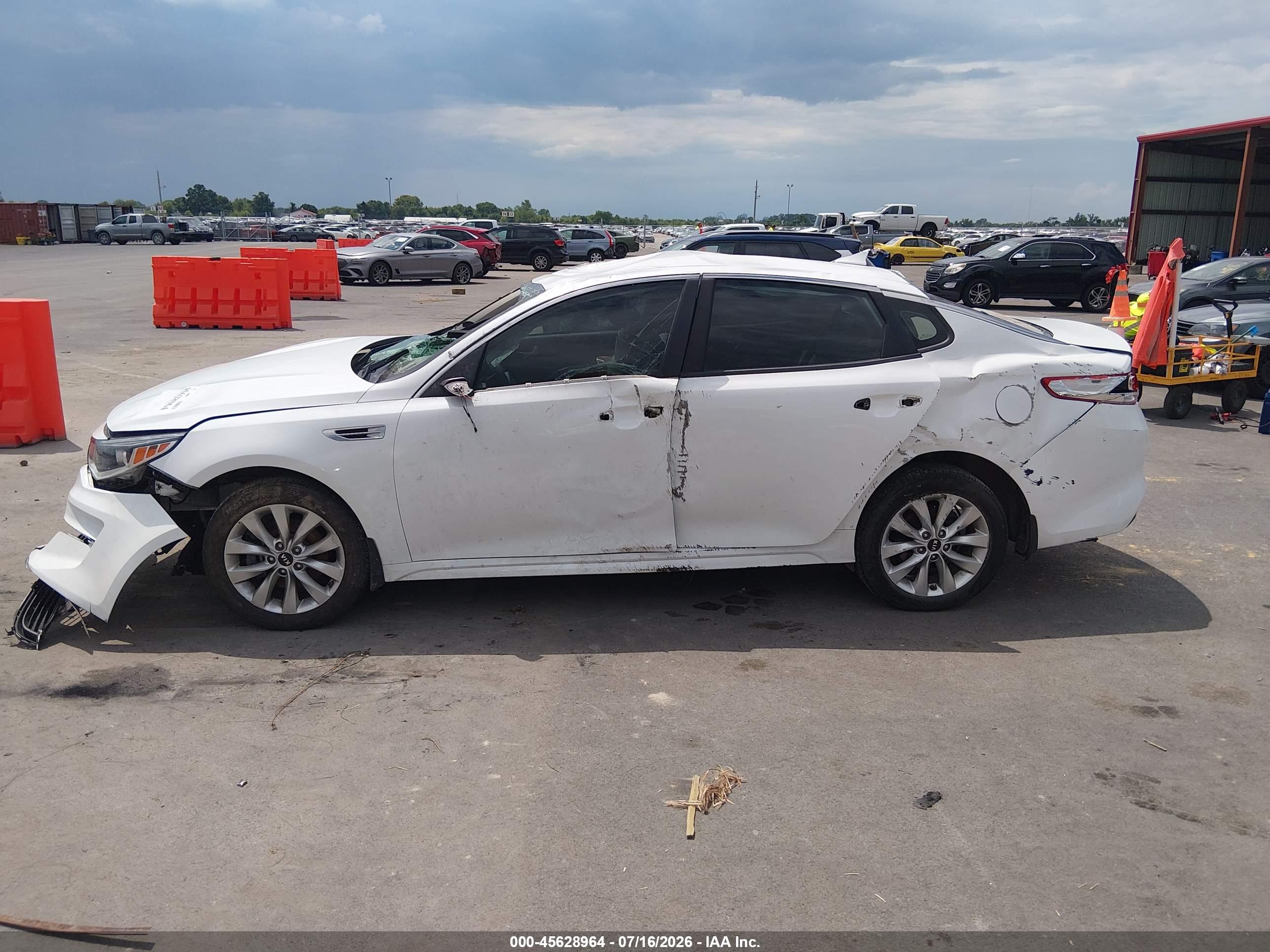 2018 KIA OPTIMA LX