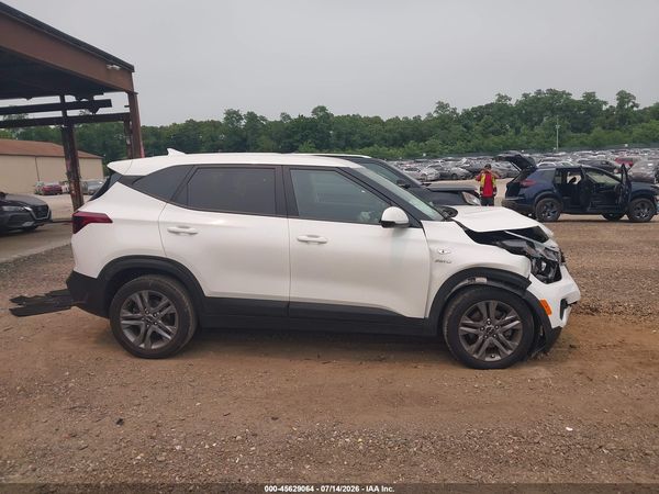2023 KIA SELTOS LX
