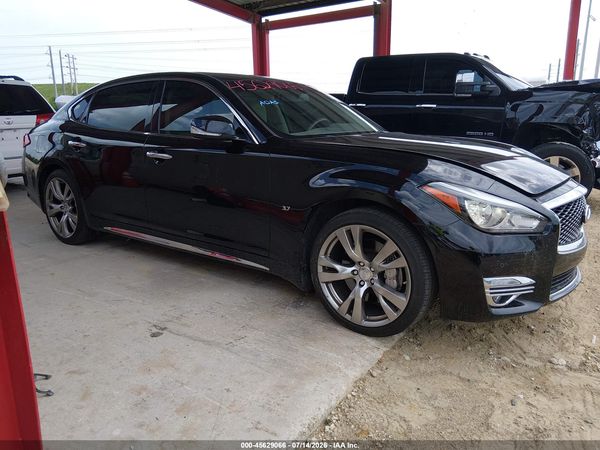 2016 INFINITI Q70L 3.7