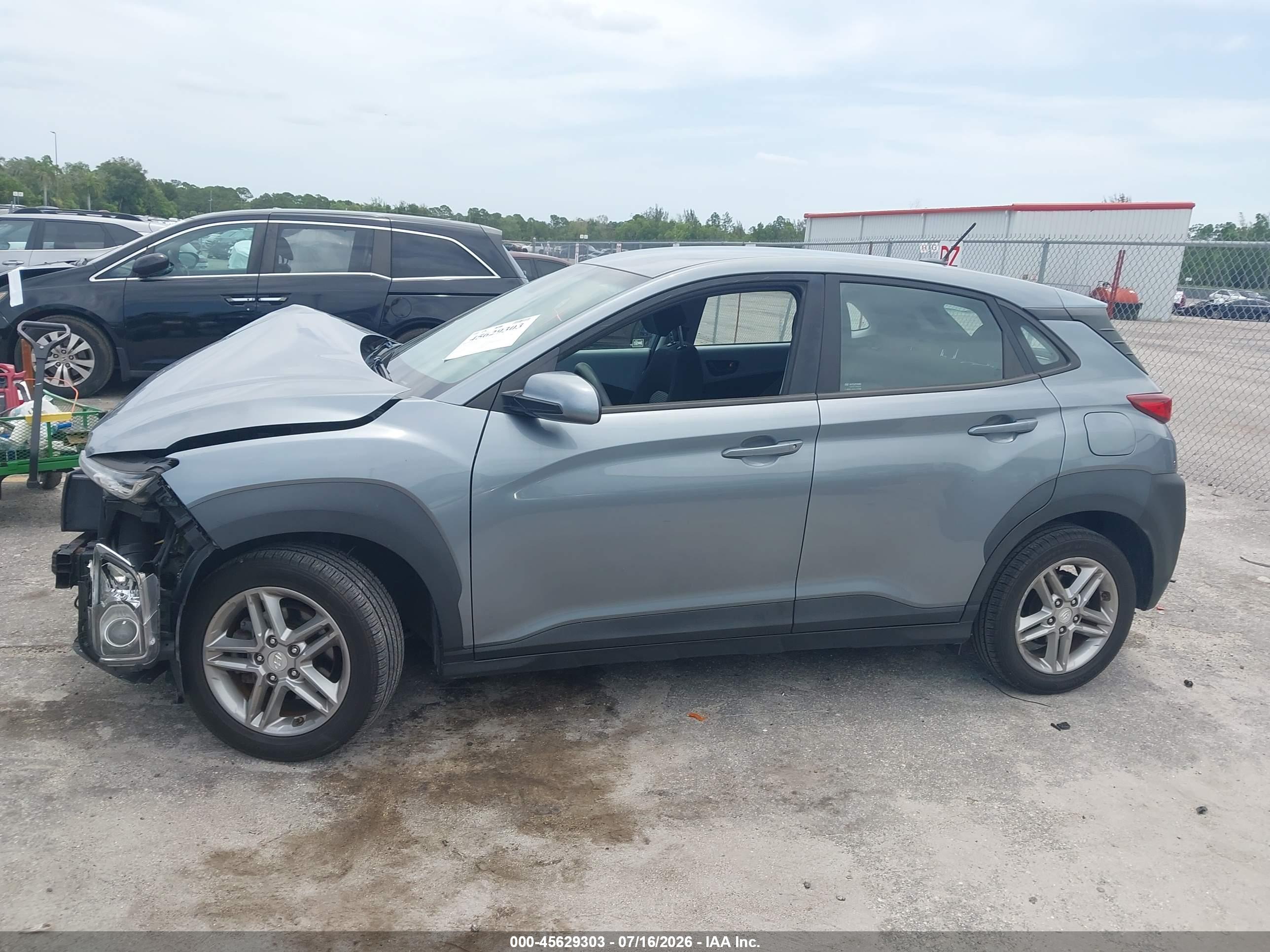 2020 HYUNDAI KONA SE