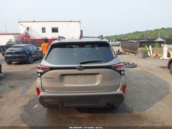 2025 SUBARU FORESTER LIMITED — I119