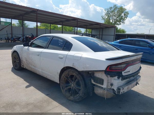 2018 DODGE CHARGER SXT RWD