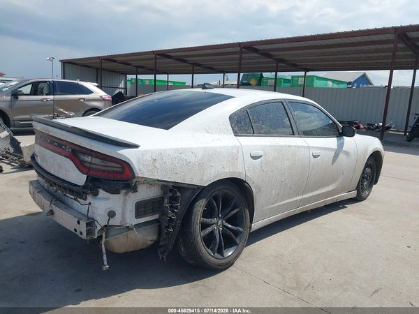 2018 DODGE CHARGER SXT RWD