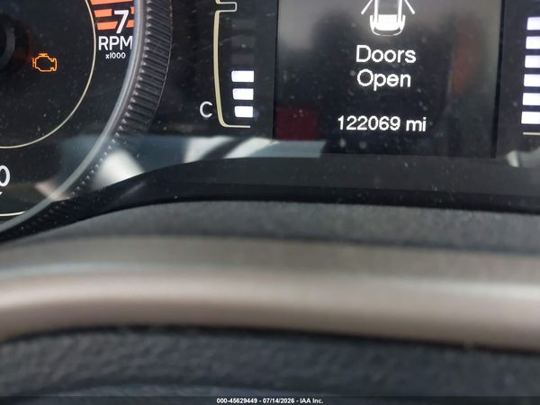 2018 JEEP CHEROKEE LATITUDE FWD