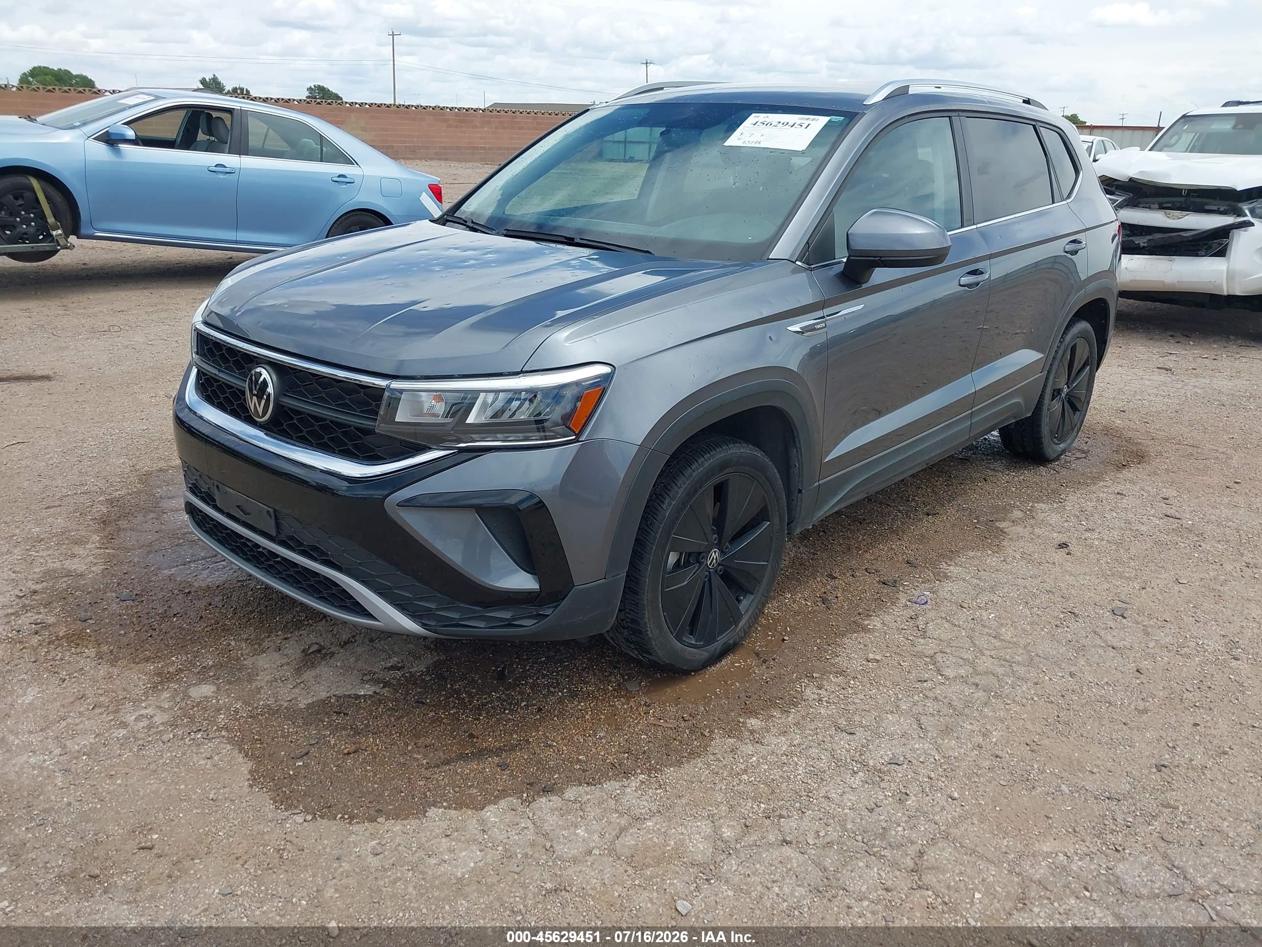 2022 VOLKSWAGEN TAOS 1.5T SE — I2