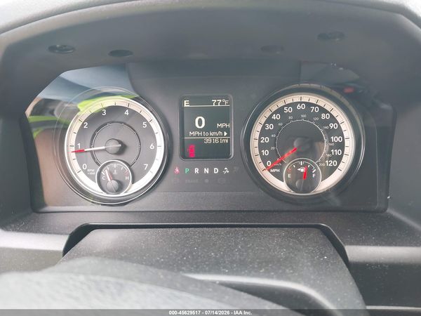 2018 RAM 1500 TRADESMAN  4X2 6'4 BOX