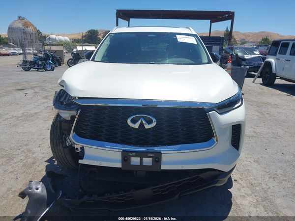 2023 INFINITI QX60 LUXE AWD