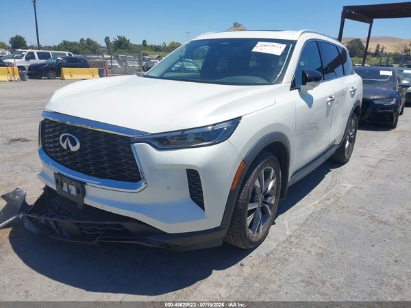 2023 INFINITI QX60 LUXE AWD