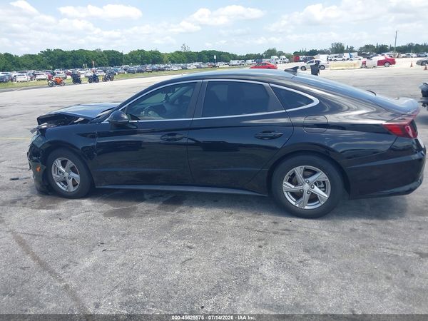 2023 HYUNDAI SONATA SE