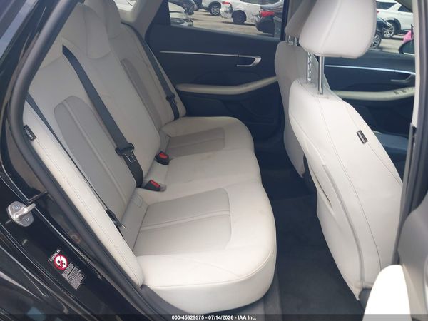 2023 HYUNDAI SONATA SE