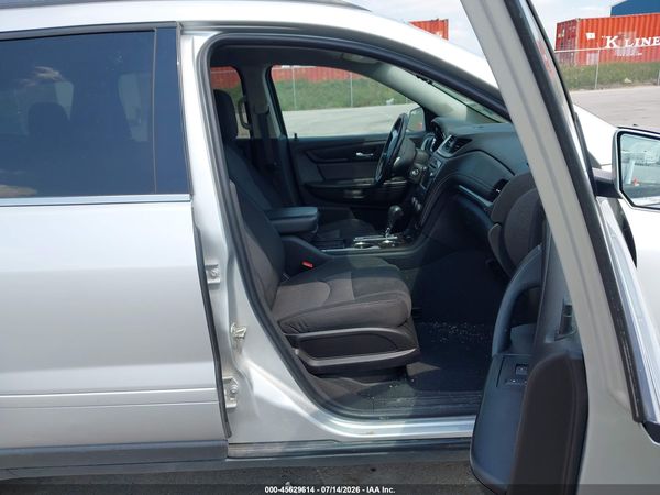 2016 CHEVROLET TRAVERSE LT — I5