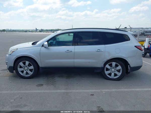 2016 CHEVROLET TRAVERSE LT — I117