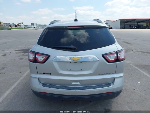 2016 CHEVROLET TRAVERSE LT — I119