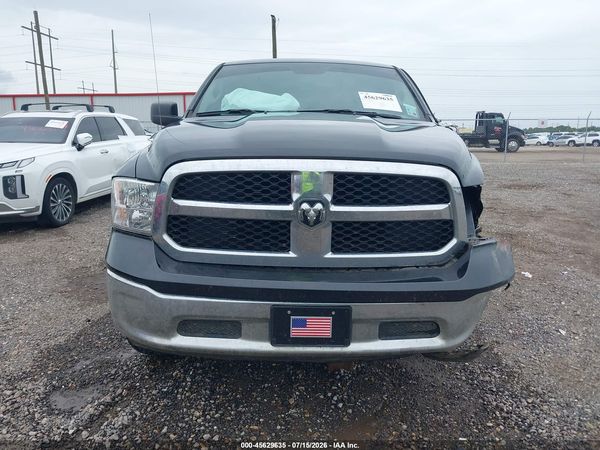 2017 RAM 1500 SLT  4X4 6'4 BOX