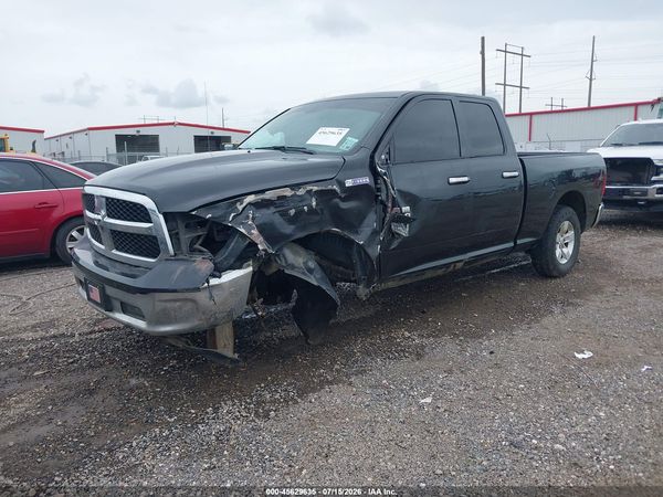 2017 RAM 1500 SLT  4X4 6'4 BOX