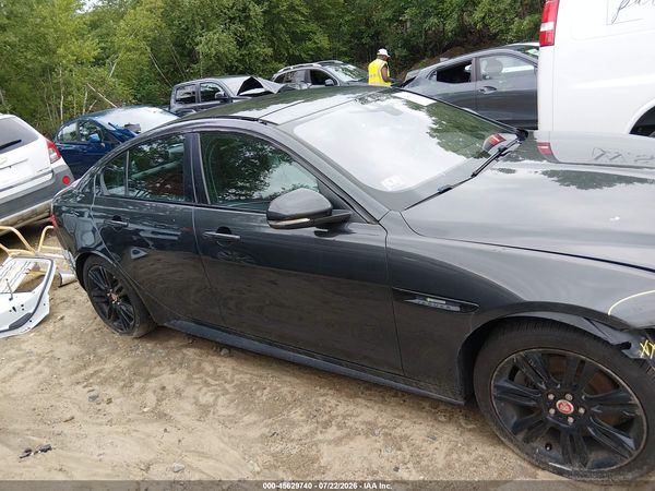 2018 JAGUAR XE 25T R-SPORT
