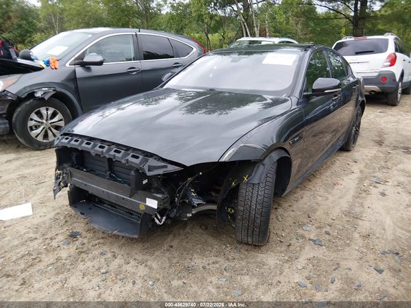 2018 JAGUAR XE 25T R-SPORT