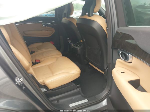 2018 VOLVO XC90 T6 MOMENTUM