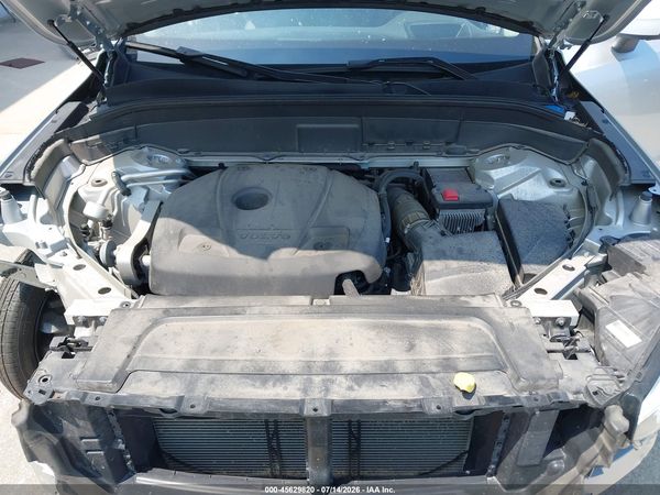 2019 VOLVO XC90 T6 MOMENTUM