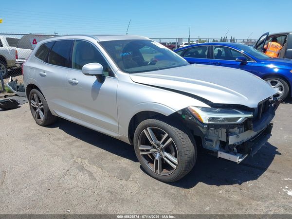 2018 VOLVO XC60 T6 MOMENTUM