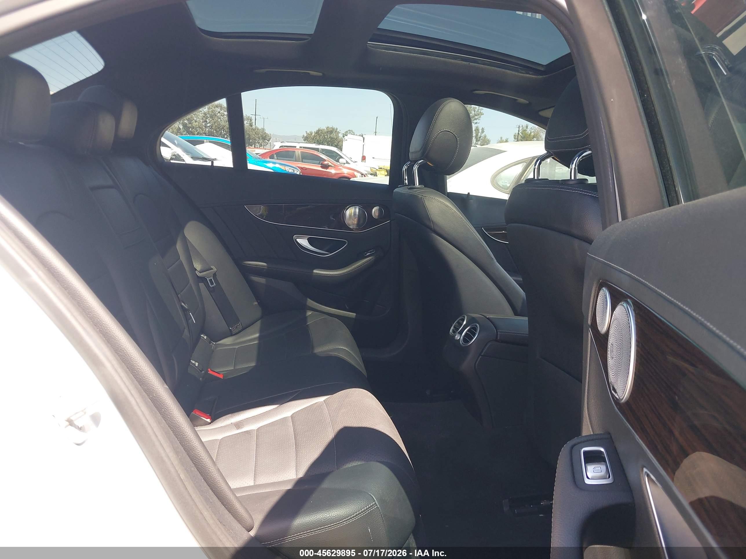2015 MERCEDES-BENZ C 300 Base