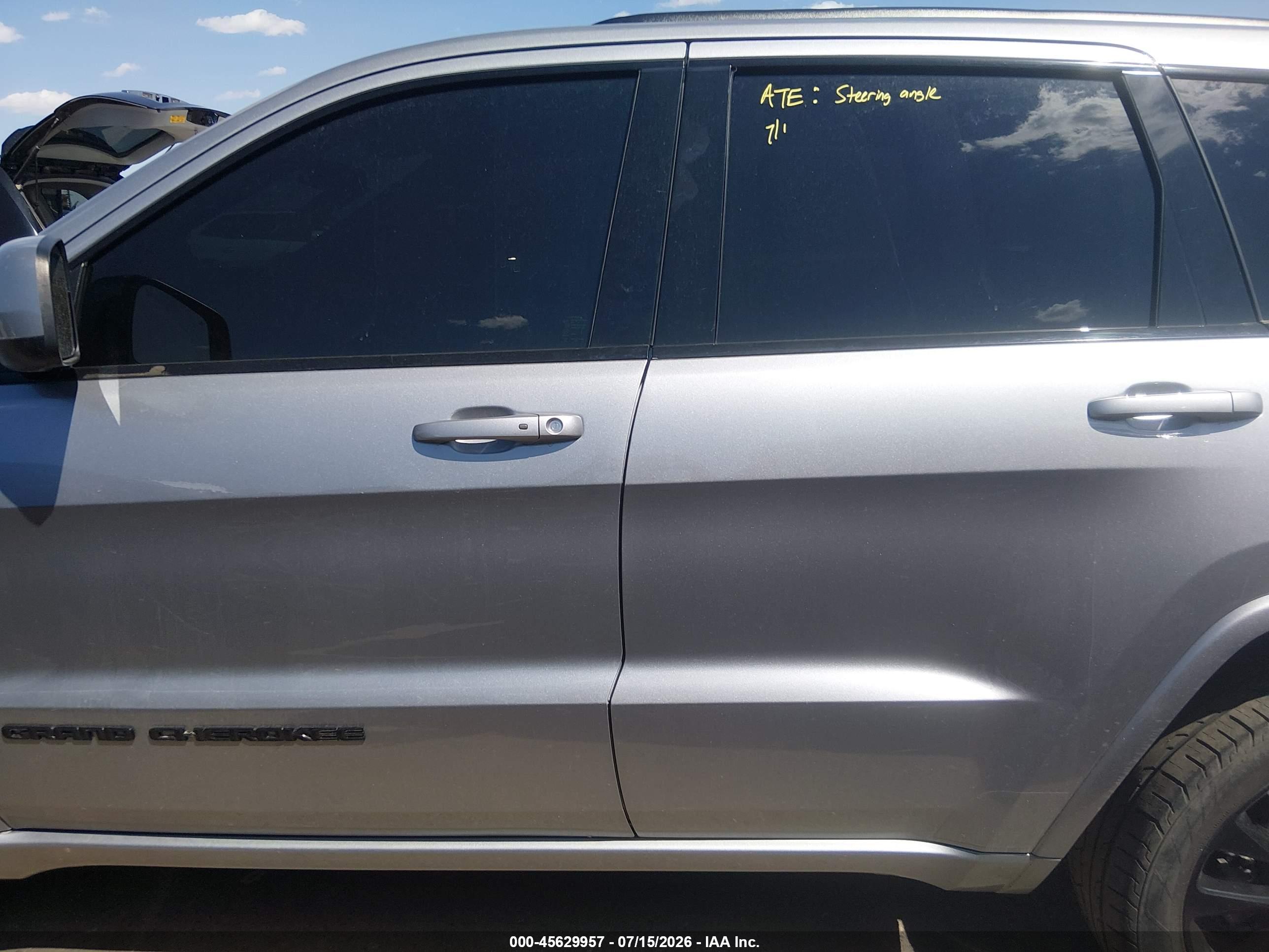 2021 JEEP GRAND CHEROKEE LAREDO X 4X4