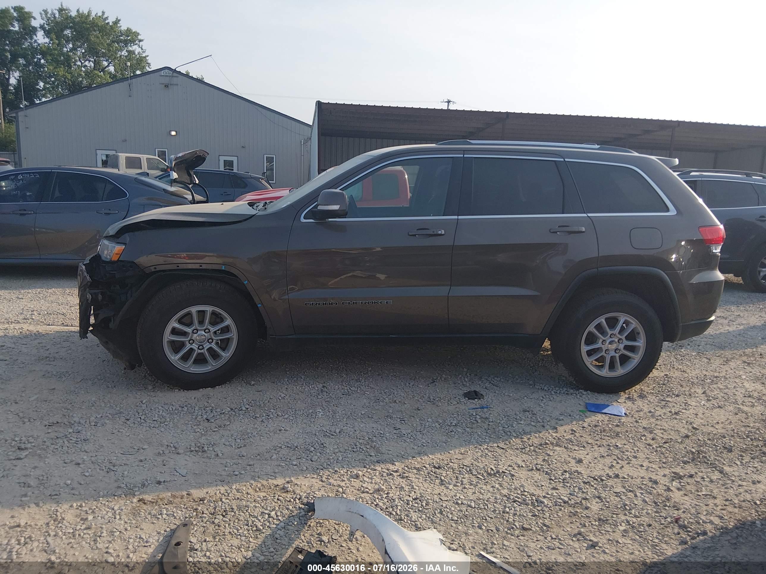 2019 JEEP GRAND CHEROKEE LAREDO E 4X2