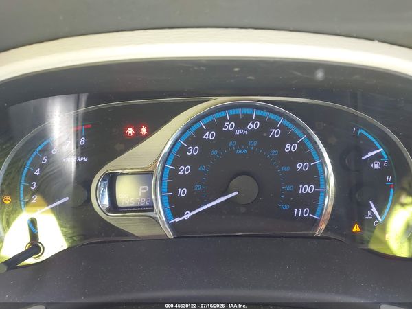 2012 TOYOTA SIENNA XLE V6 8 PASSENGER