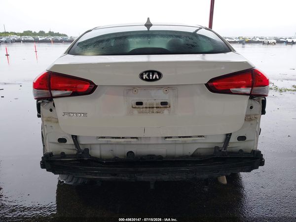 2017 KIA FORTE LX