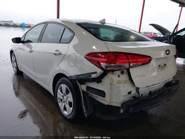 2017 KIA FORTE LX