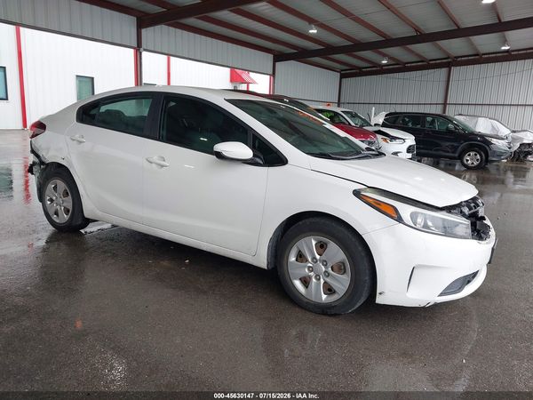 2017 KIA FORTE LX