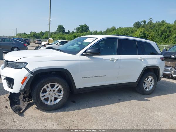 2023 JEEP GRAND CHEROKEE LAREDO 4X2