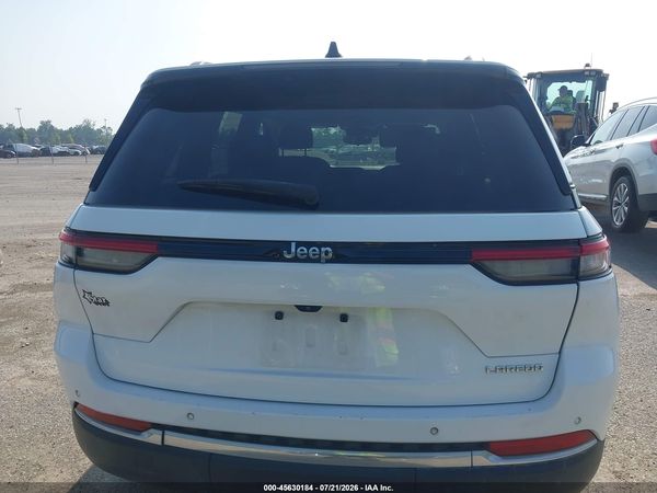 2023 JEEP GRAND CHEROKEE LAREDO 4X2